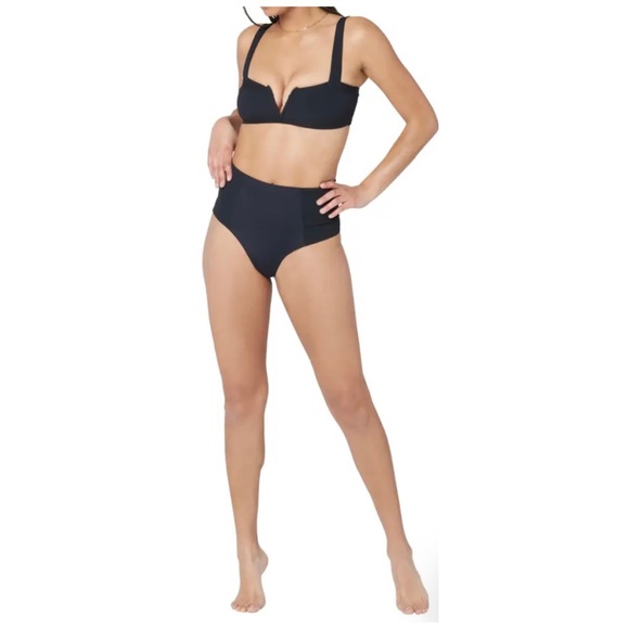 NWOT L*Space Lee Lee Ribbed Bikini Top - Picture 10 of 15